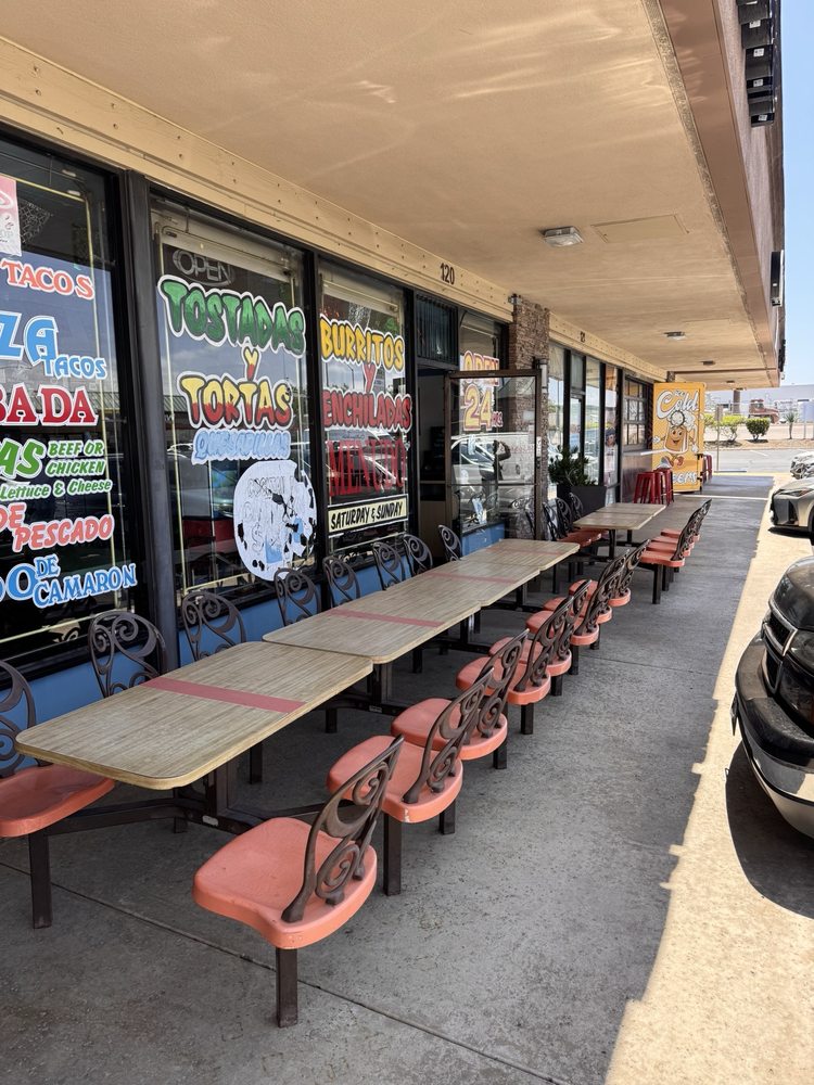 Rigoberto's Taco Shop