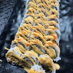 Tokyo buffet and grill - Lots of sushi