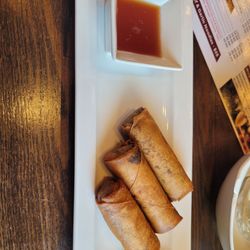 Bamboo Cafe - The fried egg roles are full of flavor and delicious.