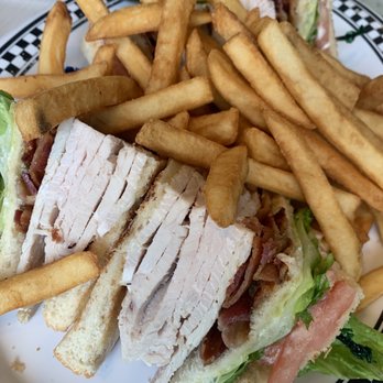 Darien Diner - Turkey BLT Club Sandwich - Diners Near Me - Darien, Connecticut