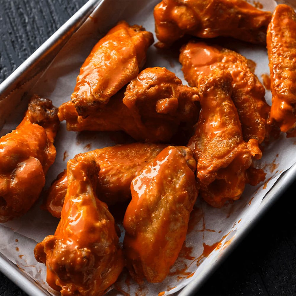 HOOTS WINGS BY HOOTERS 74 Photos & 145 Reviews 935 Memorial Dr NE