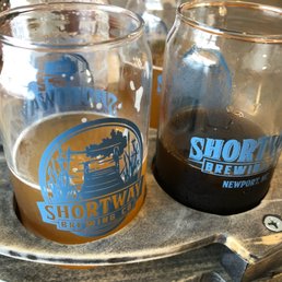 Flight glasses 4 oz pours x 4 Flight glasses 4 oz pours x 4