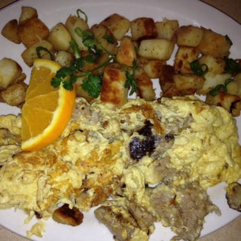 Cafe Cup - Apple sausage scramble - Breakfast & Brunch Near Me - Huntington Beach, California Cafe Cup - Apple sausage scramble - Breakfast & Brunch Near Me - Huntington Beach, California