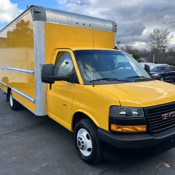 Integrity Auto Group - 16' Box Truck - Car Dealers Near Me - Langhorne, Pennsylvania