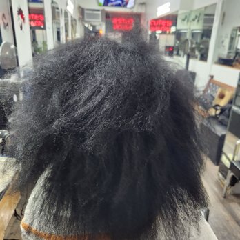 Cutie Beauty Salon - Theresa Blowing out my hair at Cuties Beauty Salon. - Hair Salons Near Me - Brooklyn, New York Cutie Beauty Salon - Theresa Blowing out my hair at Cuties Beauty Salon. - Hair Salons Near Me - Brooklyn, New York
