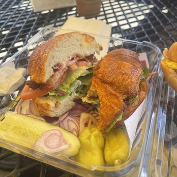 Lee's Sandwiches - Vietnamese Near Me - Chino, California Lee's Sandwiches - Vietnamese Near Me - Chino, California