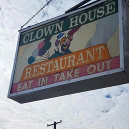 Exterior photo of Pete's Clown House - Philadelphia, Pennsylvania Exterior photo of Pete's Clown House - Philadelphia, Pennsylvania