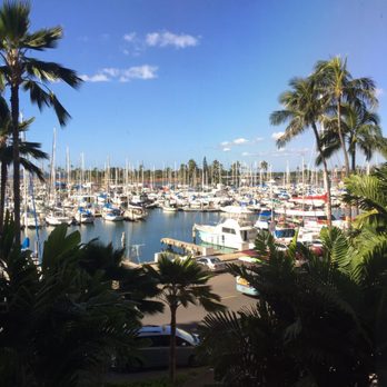 100 Sails Restaurant & Bar - Buffets Near Me - Honolulu, Hawaii