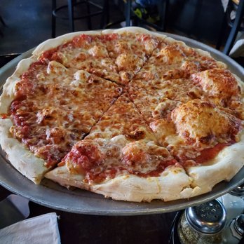 Sotto Santi Pizzeria Pub - Bars Near Me - Bethlehem, Pennsylvania
