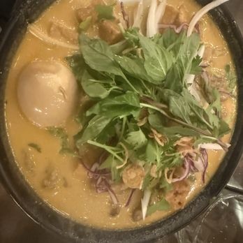 Amazing Basil - Laska N8. Lemongrass Chk Laksa Soup N8. 香茅雞喇沙 - Asian Fusion Near Me - Fremont, California
