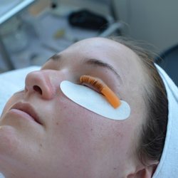 Skin Bar - Lash Lift & Tint