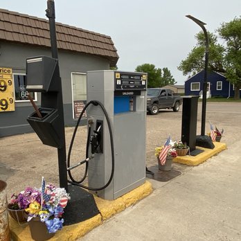 Chale Tire & Oil - Pumos - Gas Stations Near Me Chale Tire & Oil - Pumos - Gas Stations Near Me