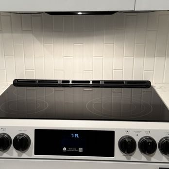 Midwest Marble & Granite - New backsplash. - General Contractors Near Me - Olathe, Kansas