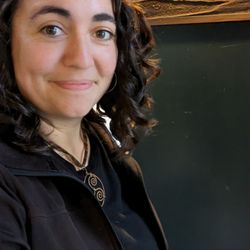 Curlture Salon - Fresh cut!