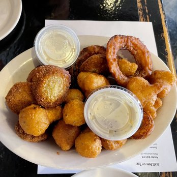 Anchor Bar - Buffalo - Mixed veggie deep fried pickens with ranch dressing - Chicken Wings Near Me - Buffalo, New York Anchor Bar - Buffalo - Mixed veggie deep fried pickens with ranch dressing - Chicken Wings Near Me - Buffalo, New York