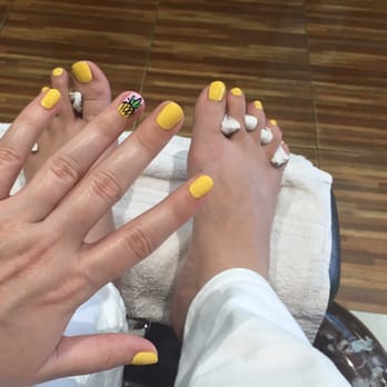 Picasso Nails & Spa - Yellow / amazing pineapple design with my manicure. Thanks! - Nail Salons Near Me - La Mesa, California Picasso Nails & Spa - Yellow / amazing pineapple design with my manicure. Thanks! - Nail Salons Near Me - La Mesa, California
