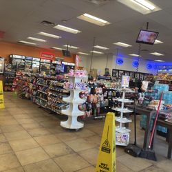 Circle K - Inside