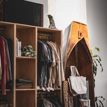 Daydream Surf Shop - Coffee & Tea Near Me - Newport Beach, California
