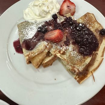 Blu Jam Cafe - Berry crepe with basalmic drizzle - Breakfast & Brunch Near Me - Woodland Hills, California Blu Jam Cafe - Berry crepe with basalmic drizzle - Breakfast & Brunch Near Me - Woodland Hills, California