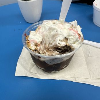 Razzleberry’s - Ice Cream & Frozen Yogurt Near Me - Fort Lauderdale, Florida Razzleberry’s - Ice Cream & Frozen Yogurt Near Me - Fort Lauderdale, Florida