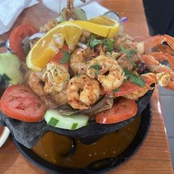 El Barco - Molcajete