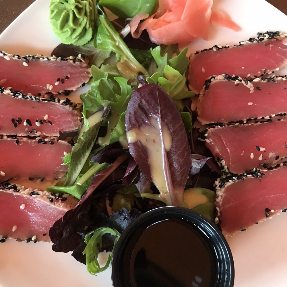 Coconuts On The Beach - Seared Ahi tuna starter - sesame style - Bars Near Me - Cocoa Beach, Florida