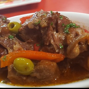 Odaly's Delight Cafe - Oxtail - Latin American Near Me - Miami, Florida