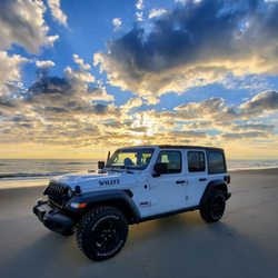 Beach4x4 - Jeep Rentals OBX - Jeep Wrangler on beach Outer Banks