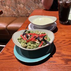 Avocados Cocina Mexicana & Bar - Chunky Guacamole and Cheese Dip