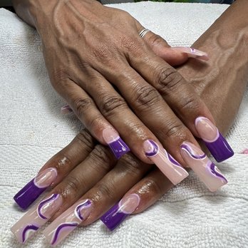 Nails Tek - Done by Linda - Nail Technicians Near Me - Fontana, California