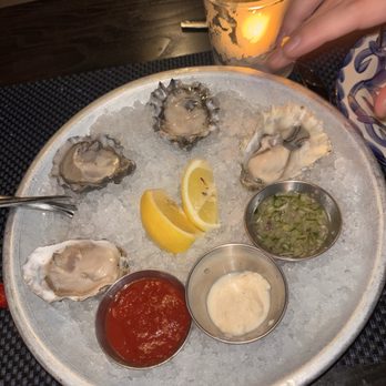 Lamella Tavern - raw oysters - Cocktail Bars Near Me - San Jose, California