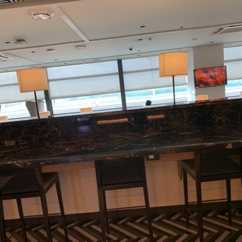 SilverKris Lounge - Airport Lounges Near Me SilverKris Lounge - Airport Lounges Near Me