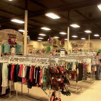 Goodwill - Thrift Stores Near Me - Bonney Lake, Washington