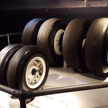 Space Shuttle Endeavour - Tires For Shuttle Endeavour - Museums Near Me - Los Angeles, California