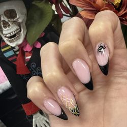 Mk Nails - Nails by Leyna