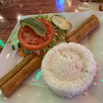 Parador Rojo Restaurant - Salad with rice . - Colombian Near Me - Elizabeth, New Jersey Parador Rojo Restaurant - Salad with rice . - Colombian Near Me - Elizabeth, New Jersey