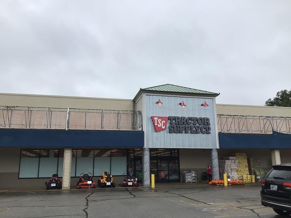 TRACTOR SUPPLY Updated June 2024 6625 Post Rd, North Kingstown