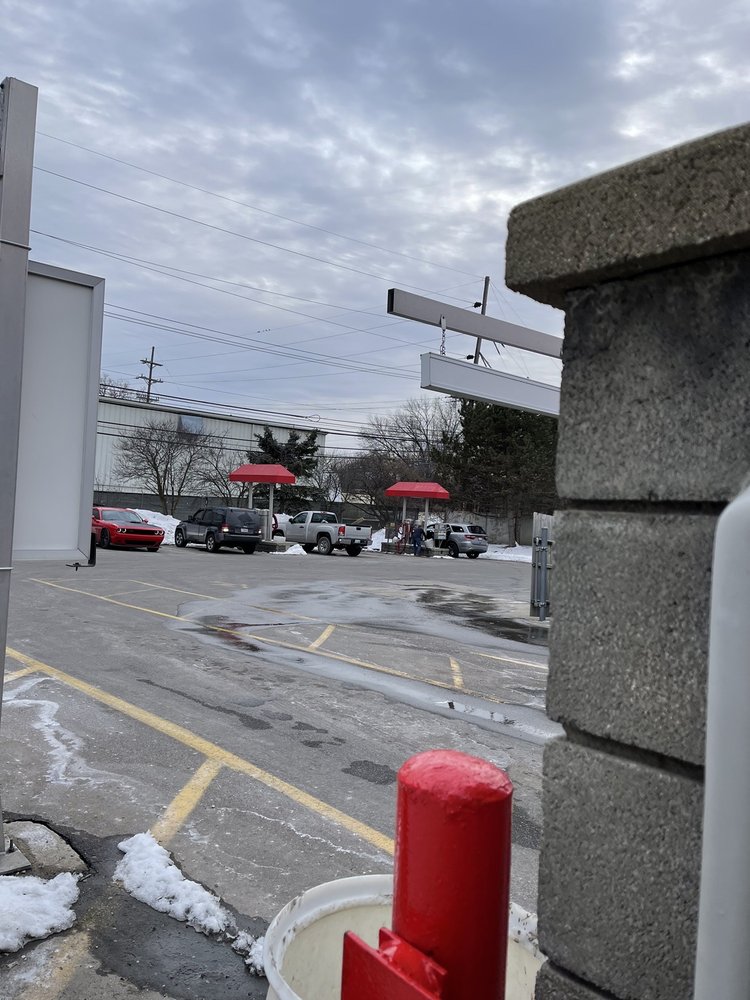 GRAND PRIX AUTO WASH Updated August 2024 22 Photos & 17 Reviews