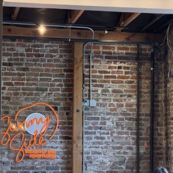 Sunny Side Breakfast - Inside - Breakfast & Brunch Near Me - Sacramento, California Sunny Side Breakfast - Inside - Breakfast & Brunch Near Me - Sacramento, California