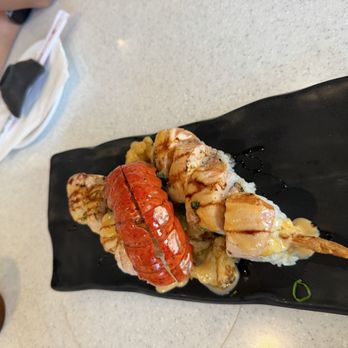 Kakuna Sushi - High Roller - Sushi Bars Near Me - San Leandro, California
