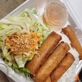 Pho Vallejo Noodle House - Eggroll bún - Vietnamese Near Me - Vallejo, California