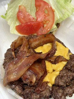 MIKEY'S SOFT SERVE / SMASHED BURGERS AND FRIES by null