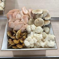 Stratford Farmer's Market - Beautiful mushrooms