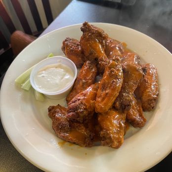 Fabio's Bistro - Buffalo Wings - Italian Near Me - Fanwood, New Jersey