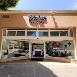 Divine Nails Spa