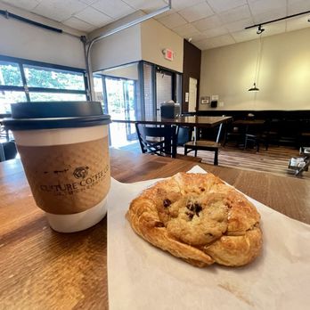 Culture Coffee - Small medium blend coffee and chocolate chip croissant - Coffee & Tea Near Me - Chattanooga, Tennessee Culture Coffee - Small medium blend coffee and chocolate chip croissant - Coffee & Tea Near Me - Chattanooga, Tennessee