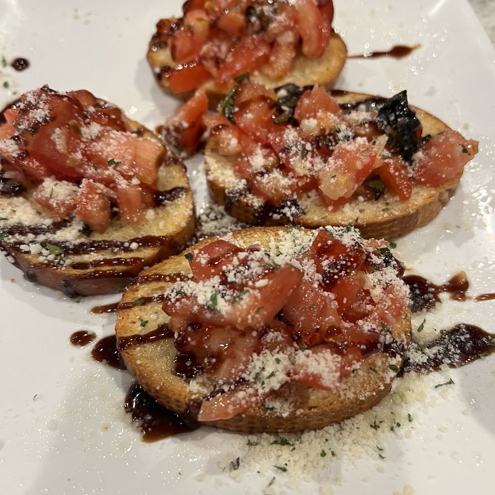 Mia Bella - Bruschetta - Italian Near Me - Miami, Oklahoma