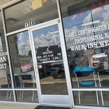 Nails and Tan - Front shows hours mon-sat 9am-7:30pm? - Nail Salons Near Me - Lewisburg, Tennessee Nails and Tan - Front shows hours mon-sat 9am-7:30pm? - Nail Salons Near Me - Lewisburg, Tennessee