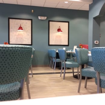 Mitzi's Table - Great decor here. - American Near Me - Bethlehem, Pennsylvania Mitzi's Table - Great decor here. - American Near Me - Bethlehem, Pennsylvania
