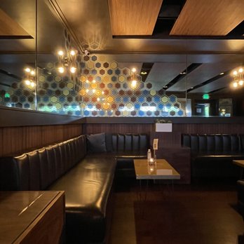 The Beehive - Inside - Cocktail Bars Near Me - San Francisco, California The Beehive - Inside - Cocktail Bars Near Me - San Francisco, California
